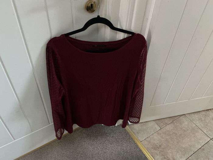 Ladies top size 20