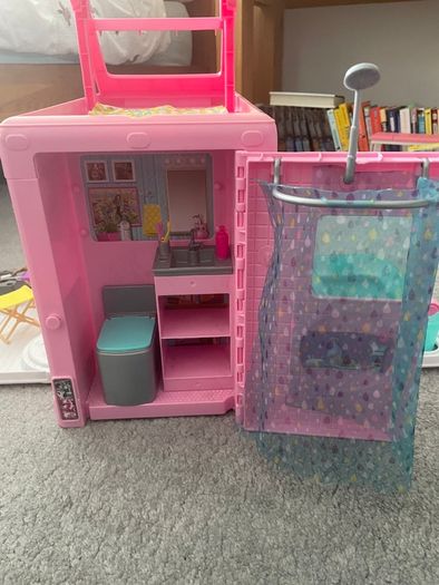 Barbie Camper