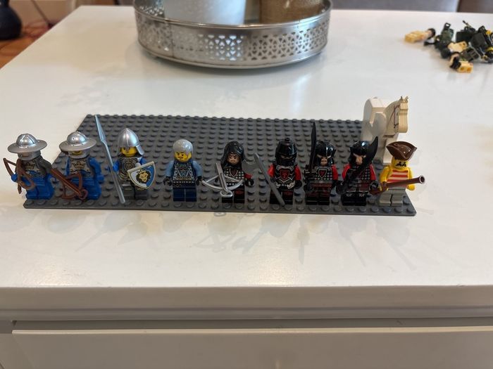 lego knights