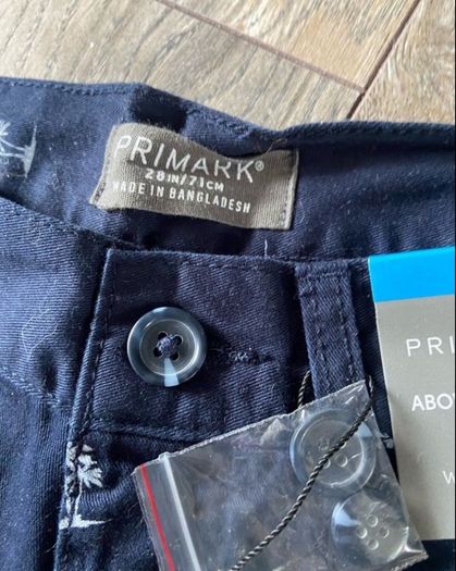 BNWT Shorts 28"
