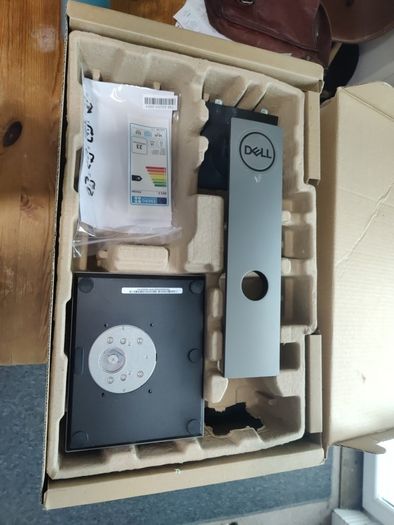 Dell monitor P2319H