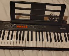 Casio CT-S100 Casiotone Keyboard