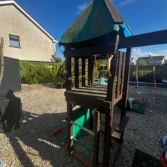 Swing set