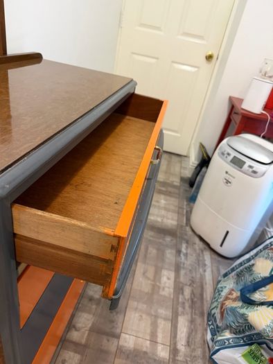 vintage chest of drawers