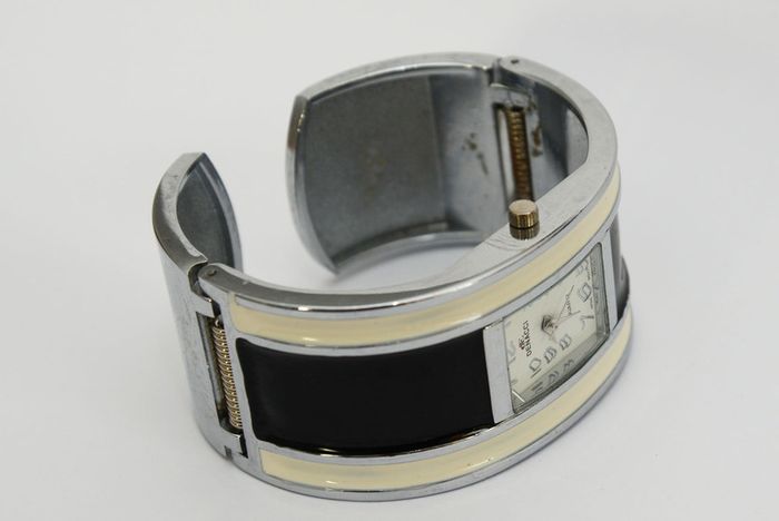 Ladies Denacci Quartz watch