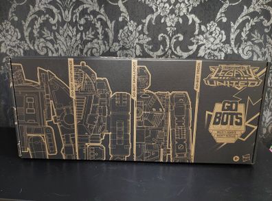 Transformers  Legacy  3pc.