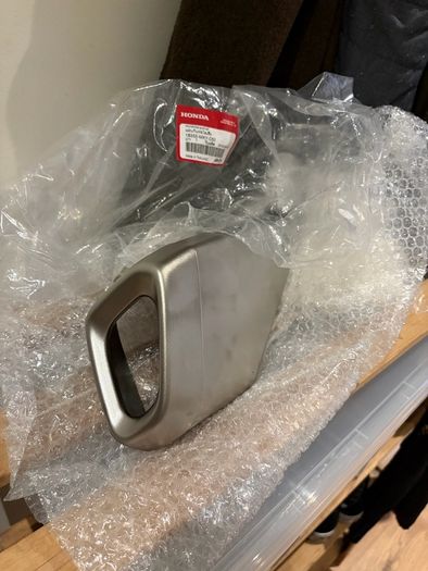 Honda CB650R/CBR650R - stock exhaust cover new