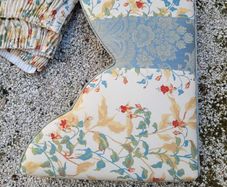 Vintage bontanical theme curtains & 8ft pelmet