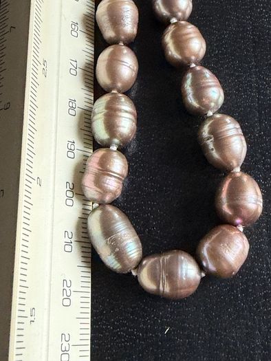 pearls necklace