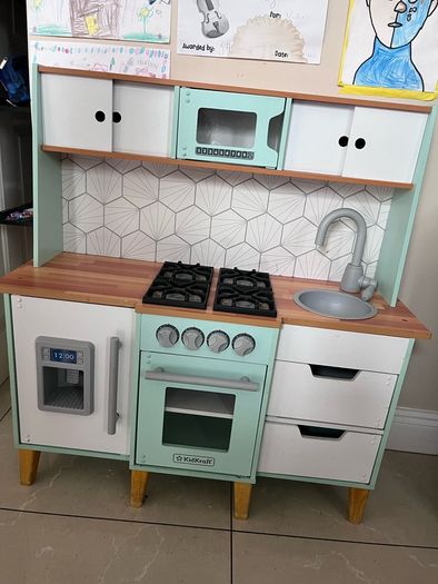 Kidcraft wooden kitchen