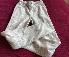 Jog bottoms age 10/11