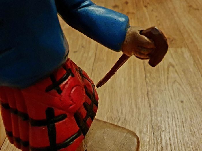 Vintage Hand-Carved Highlander Figurine - Tintin Black Island Style