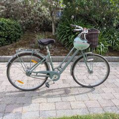 Mint Green Bike, Great Condition, Includes Helmet & Kryptonite Lock