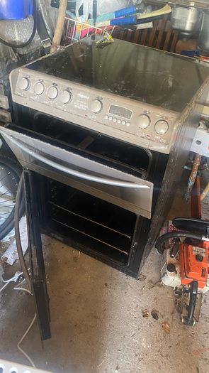 Hot point free standing cooker .  double oven and hob