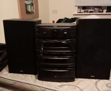 AKAI 3IN 1 Sound System