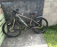 carrera mountain bike