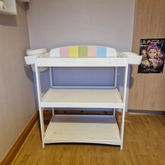 Baby change table