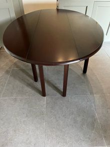 Mahogany dining table