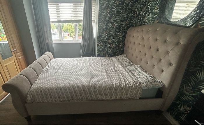 king size bed