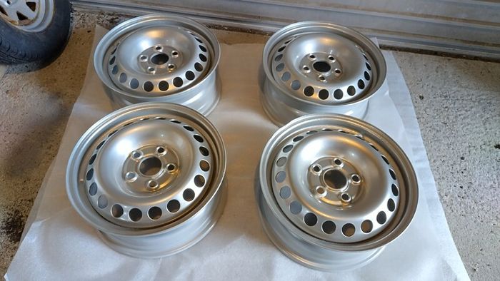 4x VW Transporter T5 Wheels