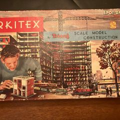 Arkitex. Tri-ang. Spot-on. Scale model construction kit. OO/HO scale. Parts.