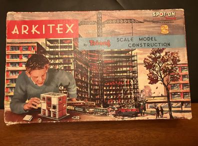 Arkitex. Tri-ang. Spot-on. Scale model construction kit. OO/HO scale. Parts.