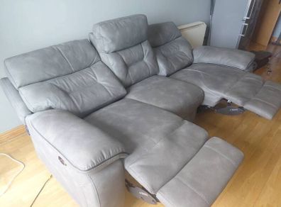 Recliner couch sofa