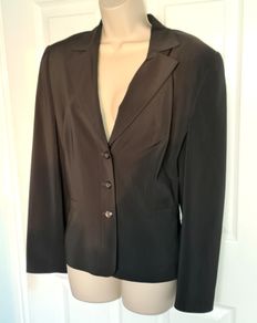 Lovely Classic Black Gerry Weber Blazer size 14