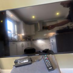 40" Sony Bravia Smart TV