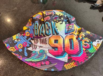 Bucket hat