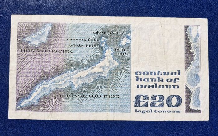 Ireland 1981 W.B. Yeats 20 pound banknote