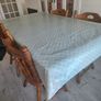 Table and chairs Image 3