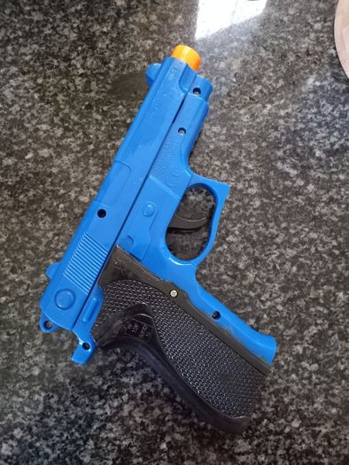 Gun + Rifl target shot + normal gun toy.