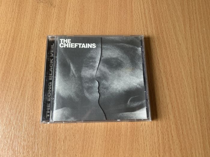 The Chieftains - The Long Black Veil