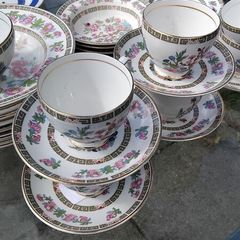 40piece Vintage Arklow Part Dinner Set