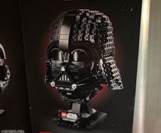 lego Star Wars 75304 Darth Vader helmet