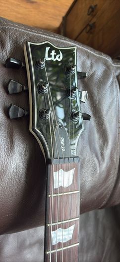 Esp Ltd Ec-256 guitar
