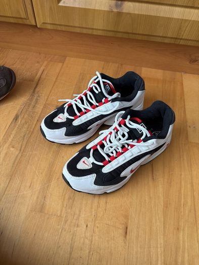 nike runners
