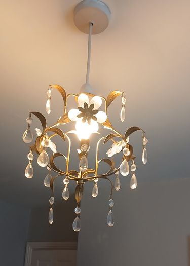 Small Faux Chandlier light