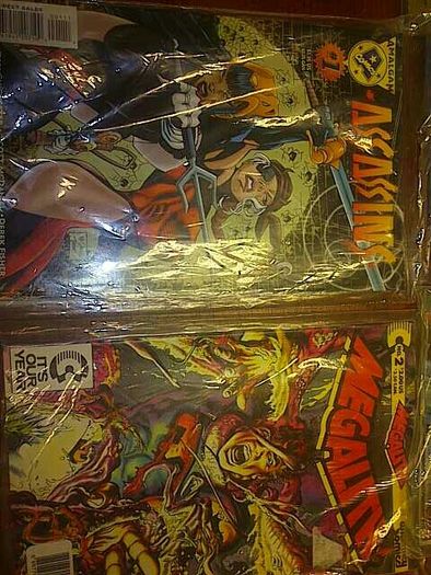 For sale family pack of New comics all factory sealed so new