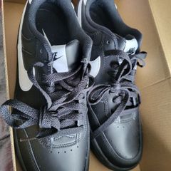 New Women's Nike Gamma trainers