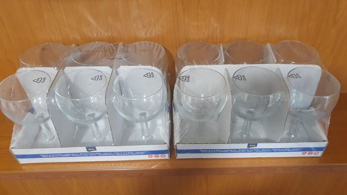 Wine Glasses - 12 pack NEW
