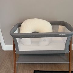 Cot,nursing pillow and new sheets