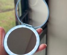 Portable LED mirror