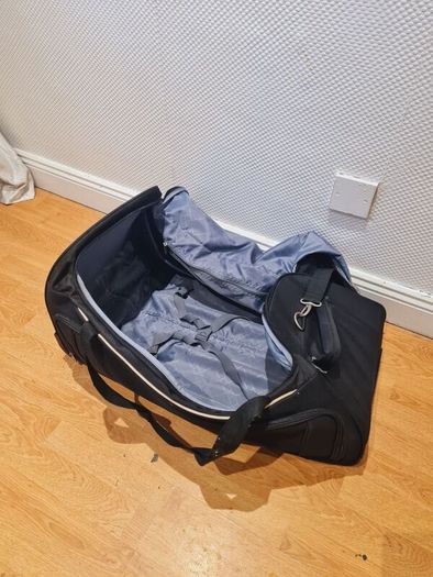 samsonite travel bag