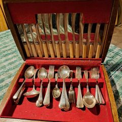 Canteen of Newbridge cutlery