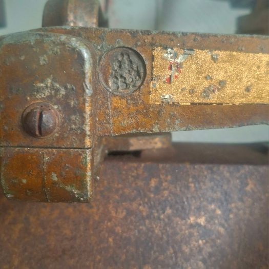 Antique W&T Avery Cast Iron Shop Scales
