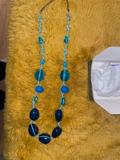New Avon Necklace
