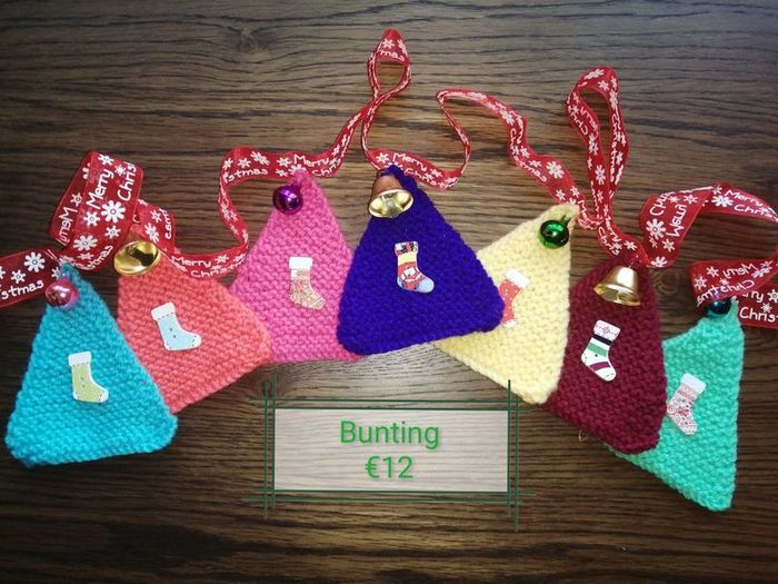Hand knitted bunting for Baby's room/bedroom & Christmas