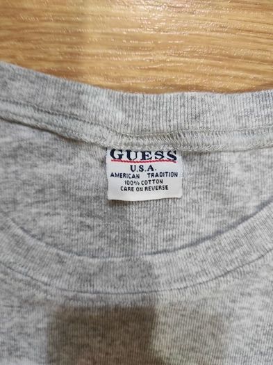 Guess Top
